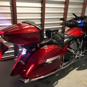 Meet your Posher, Jorge